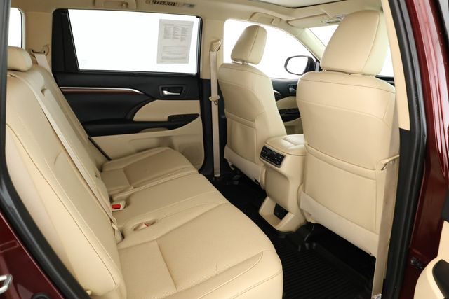 2019 Toyota Highlander Limited Platinum V6 AWD with Seating for Eight - 22906381 - 23