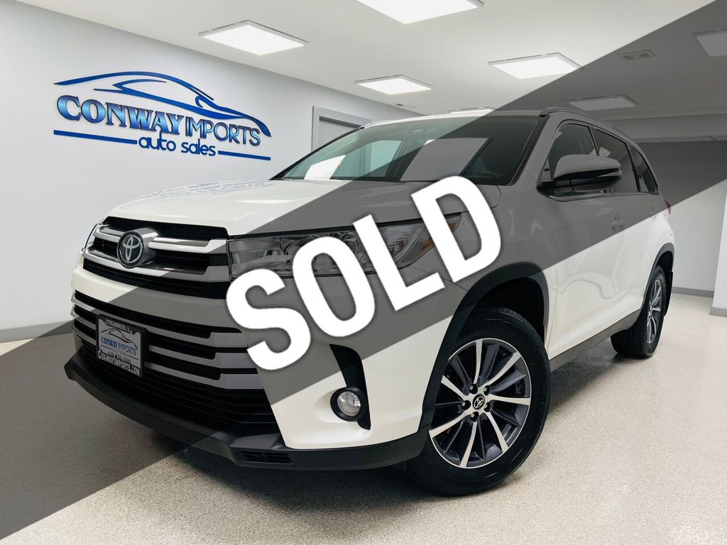 Used Toyota Highlander Xle V Awd At Conway Imports Serving