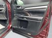 2019 Toyota Highlander XLE V6 FWD - 22935106 - 21