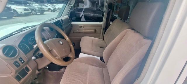 2019 Toyota Land Cruiser 79 Double Cab Pickup LC79 V8 Turbo Diesel Double Cab 119,000 kms - 21902428 - 8
