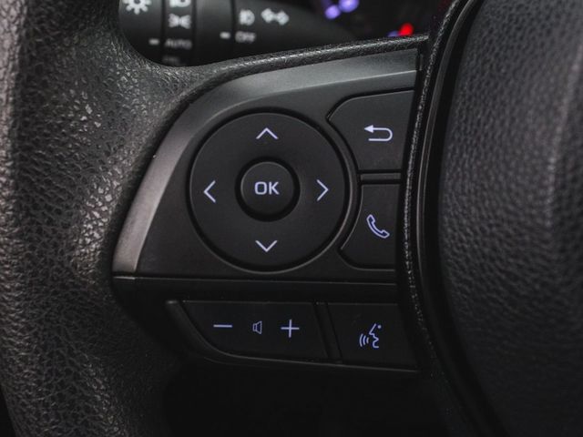 2019 Toyota RAV4 XLE - 22935982 - 23