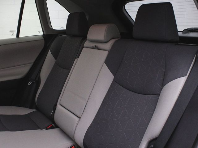 2019 Toyota RAV4 XLE - 22935982 - 31