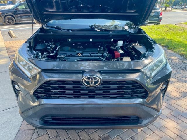 2019 Toyota RAV4 XLE FWD - 22888142 - 15