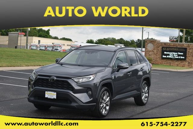 2019 Toyota RAV4 XLE Premium AWD - 22899654 - 0
