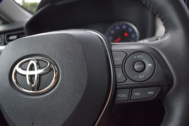 2019 Toyota RAV4 XLE Premium AWD - 22899654 - 14
