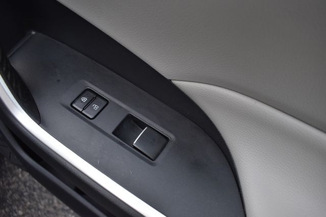 2019 Toyota RAV4 XLE Premium AWD - 22899654 - 27