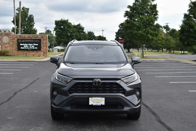 2019 Toyota RAV4 XLE Premium AWD - 22899654 - 47