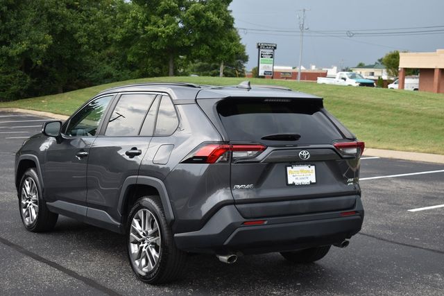 2019 Toyota RAV4 XLE Premium AWD - 22899654 - 54