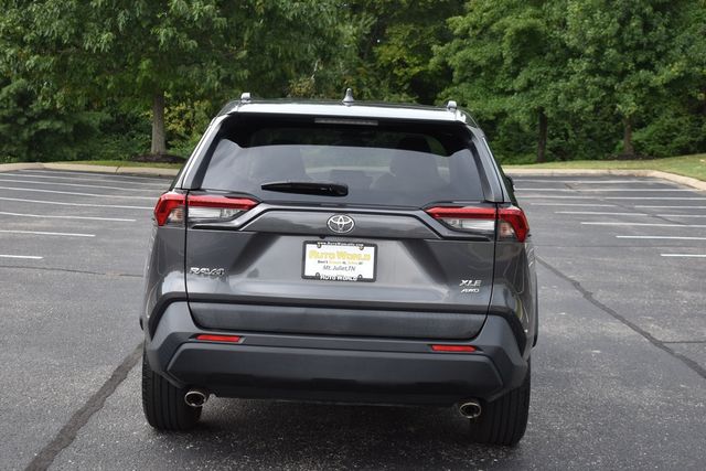 2019 Toyota RAV4 XLE Premium AWD - 22899654 - 55