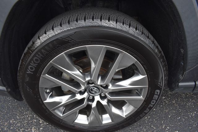 2019 Toyota RAV4 XLE Premium AWD - 22899654 - 60