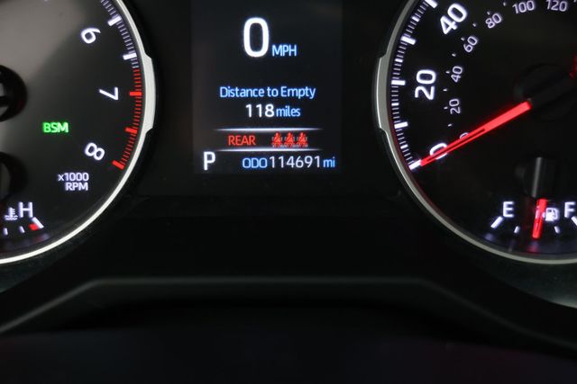 2019 Toyota RAV4 XLE Premium AWD with Cold Weather Package - 22929932 - 13