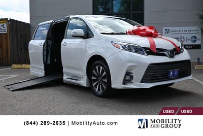 2019 Toyota Sienna - 5TDYZ3DC2KS990292