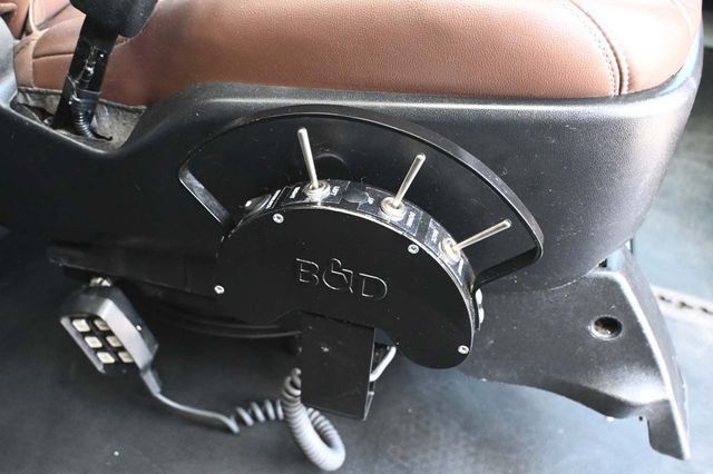 2019 Toyota Sienna Limited Premium FWD 7-Passenger - 22925025 - 23