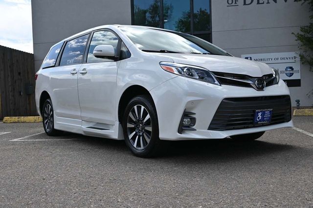 2019 Toyota Sienna Limited Premium FWD 7-Passenger - 22925025 - 2