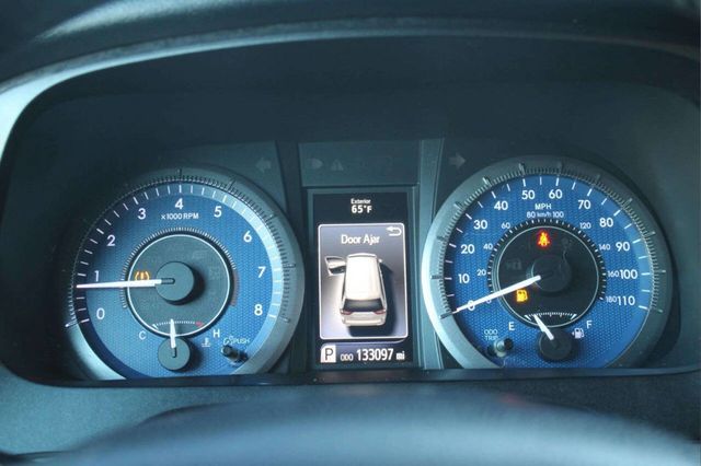 2019 Toyota Sienna XLE Automatic Access Seat FWD 7-Passenger - 22928607 - 23