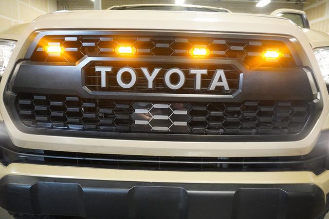 2019 Toyota Tacoma 4WD TRD Off Road Double Cab 5' Bed V6 AT - 22940174 - 12