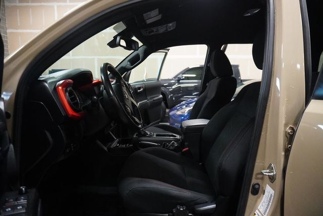 2019 Toyota Tacoma 4WD TRD Off Road Double Cab 5' Bed V6 AT - 22940174 - 4