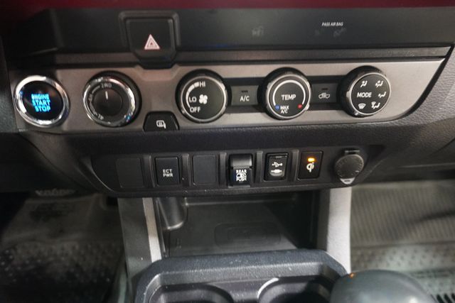 2019 Toyota Tacoma 4WD TRD Off Road Double Cab 5' Bed V6 AT - 22940174 - 8