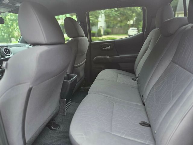 2019 Toyota Tacoma 4WD TRD Sport Double Cab 5' Bed V6 MT - 22897558 - 11