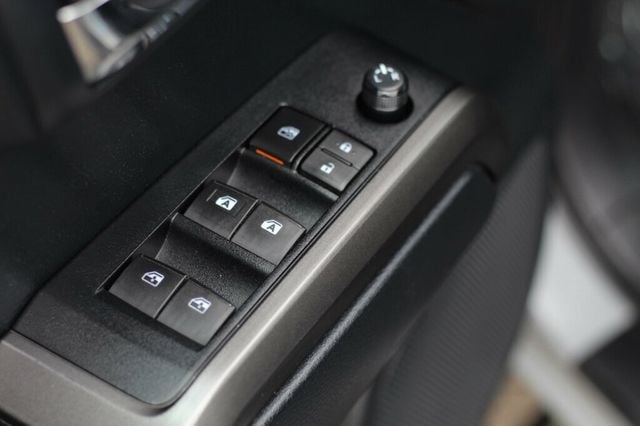 2019 Toyota Tacoma ONE OWNER TRD SPORT W/ ENTUNE PREMIUM JBL AUDIO/ NAVIGATION - 22924425 - 19