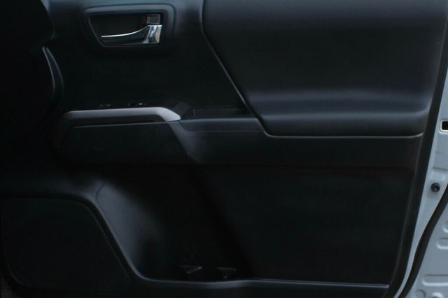 2019 Toyota Tacoma ONE OWNER TRD SPORT W/ ENTUNE PREMIUM JBL AUDIO/ NAVIGATION - 22924425 - 5