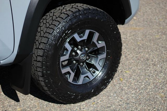 2019 Toyota Tacoma TRD OFF ROAD W/ LONG BOX - 22934339 - 32