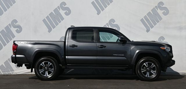 2019 Toyota Tacoma TRD Sport Double Cab V6 - 22940181 - 3