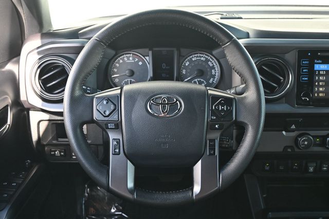 2019 Toyota Tacoma TRD Sport Double Cab V6 - 22940181 - 8