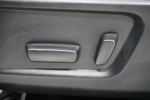 2019 Toyota Tundra 2WD SR5 CrewMax 5.5' Bed 4.6L - 22937585 - 13