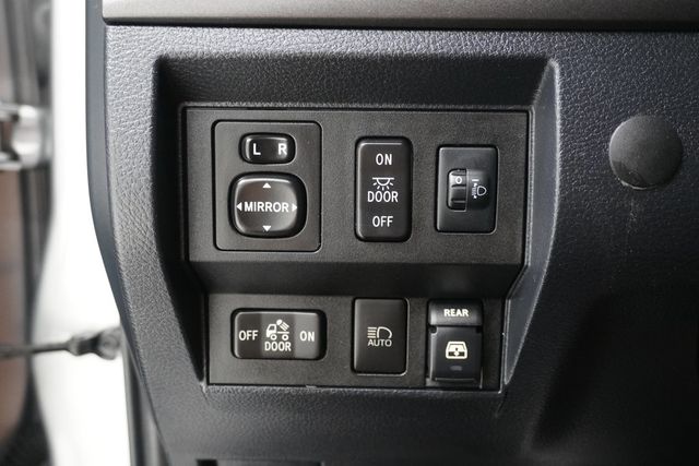 2019 Toyota Tundra 2WD SR5 CrewMax 5.5' Bed 4.6L - 22937585 - 19