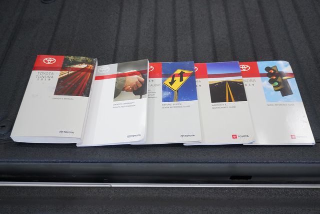 2019 Toyota Tundra 2WD SR5 CrewMax 5.5' Bed 4.6L - 22937585 - 20