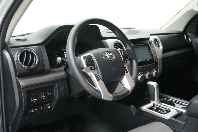 2019 Toyota Tundra 2WD SR5 CrewMax 5.5' Bed 4.6L - 22937585 - 8