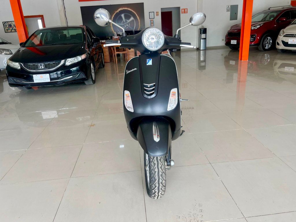 2019 Vespa 150 150cc Vespa 150cc Solo 1500 kms - 22846794 | Video 1