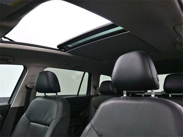 2019 Volkswagen Atlas 3.6L V6 SE w/Technology R-Line FWD - 22904456 - 9