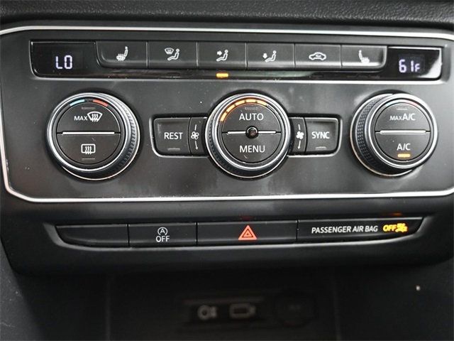 2019 Volkswagen Atlas 3.6L V6 SE w/Technology R-Line FWD - 22904456 - 21