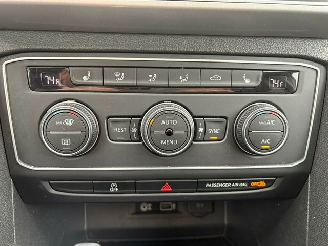 2019 Volkswagen Atlas LocalTrade/R-Line/4-Motion/V6/HeatedFrontSeats/BackupCamera - 22936557 - 37