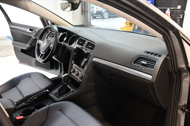 2019 Volkswagen Golf SportWagen 1.4T SE Automatic - 22880611 - 26