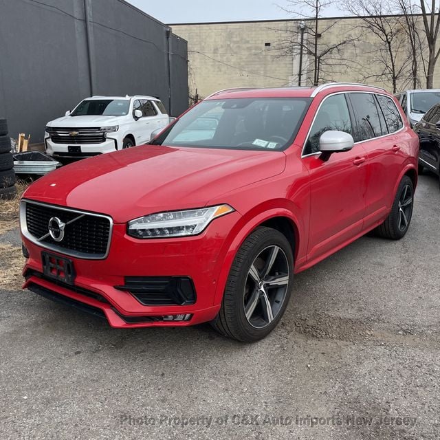 2019 Volvo XC90 R-Design's photo