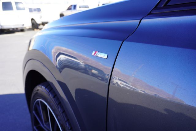 2020 Audi Q8 Premium Plus 55 TFSI quattro - 22934691 - 16