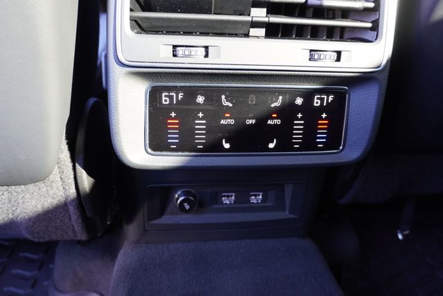 2020 Audi Q8 Premium Plus 55 TFSI quattro - 22934691 - 44