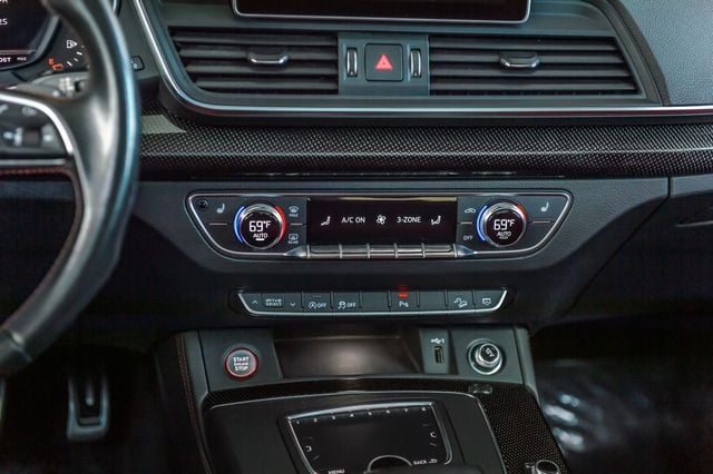 2020 Audi SQ5 SQ5 PREMIUM PLUS - QUANTUM GRAY ON RED LEATHER - NAV - PANO ROOF - 22908649 - 29