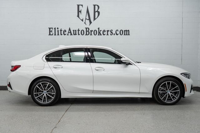 2020 BMW 3 Series 330i xDrive - 22348365 - 3