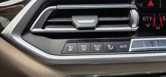 2020 BMW X7 LOADED M Pkg Nav Htd+Cool Seats Pano Roof 615-300-6004 - 22909948 - 36