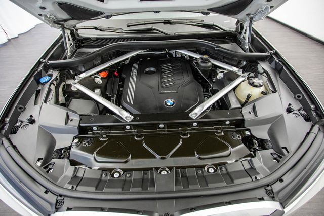 2020 BMW X7 xDrive40i Sports Activity Vehicle - 22937903 - 12