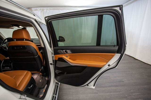 2020 BMW X7 xDrive40i Sports Activity Vehicle - 22937903 - 22
