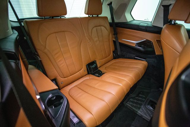 2020 BMW X7 xDrive40i Sports Activity Vehicle - 22937903 - 28