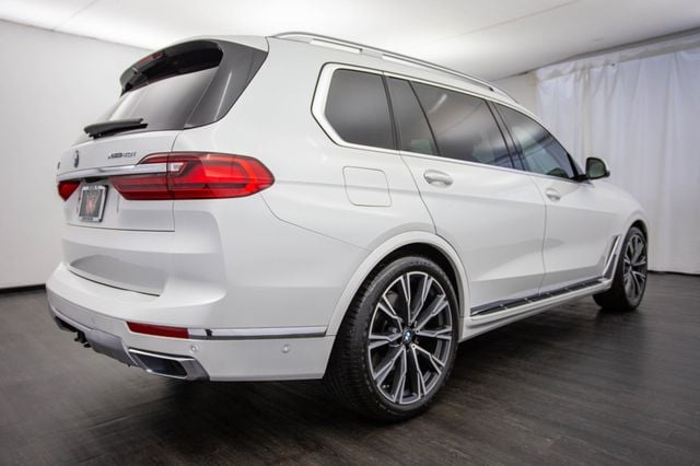 2020 BMW X7 xDrive40i Sports Activity Vehicle - 22937903 - 31