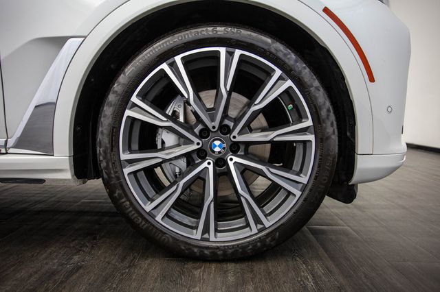 2020 BMW X7 xDrive40i Sports Activity Vehicle - 22937903 - 43
