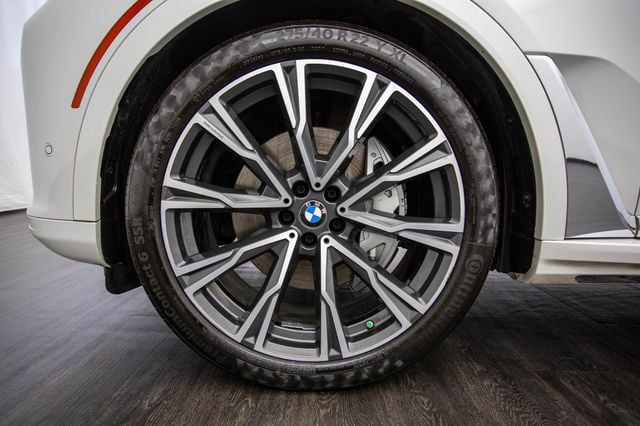 2020 BMW X7 xDrive40i Sports Activity Vehicle - 22937903 - 44