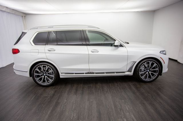 2020 BMW X7 xDrive40i Sports Activity Vehicle - 22937903 - 5